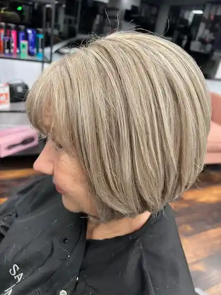 A coloured bob